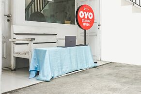 Super OYO 91074 Stariez Senen Syariah