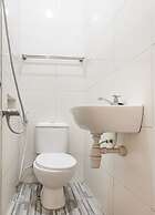 Super OYO 91074 Stariez Senen Syariah