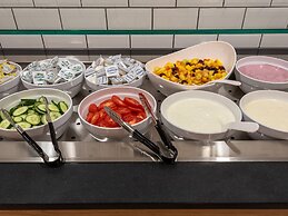 Holiday Inn Express Hamburg South A7 AS42 by IHG