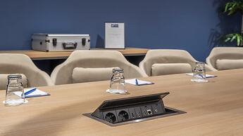 Holiday Inn Express Hamburg South A7 AS42 by IHG