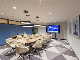 Holiday Inn Express Hamburg South A7 AS42 by IHG