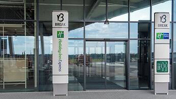 Holiday Inn Express Hamburg South A7 AS42 by IHG