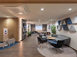Holiday Inn Express Hamburg South A7 AS42 by IHG