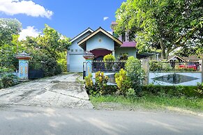 OYO Homes 91154 Desa Wisata Wayang Manyaran Wonogiri