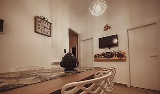 Citrus Luxury Apartment Palermo - up to 3 Bedrooms