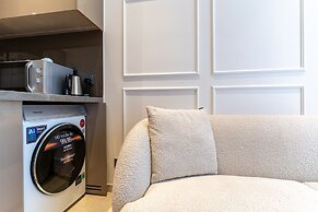 The Rixx Lavish Apartment