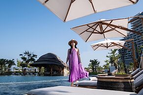 New World Hoiana Beach Resort