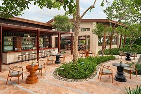 New World Hoiana Beach Resort