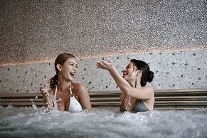 New World Hoiana Beach Resort