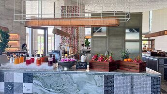 New World Hoiana Beach Resort