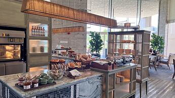 New World Hoiana Beach Resort