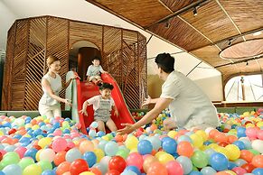 New World Hoiana Beach Resort