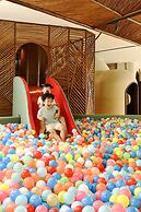 New World Hoiana Beach Resort