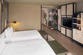 New World Hoiana Beach Resort