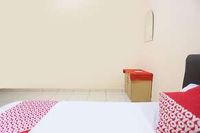 SPOT ON 91885 Wisma Heksa