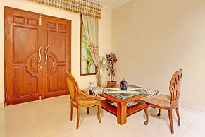 OYO 91861 Pemuda Kemuning Guest House