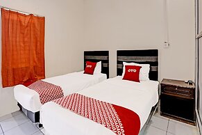 OYO 91861 Pemuda Kemuning Guest House