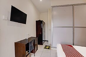 OYO 91861 Pemuda Kemuning Guest House