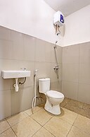 OYO 91861 Pemuda Kemuning Guest House