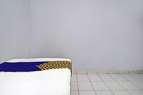 SPOT ON 91325 Pondok Hijau Guest House Syariah