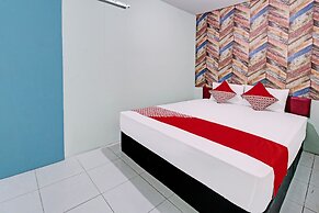 OYO Life 92032 Utama Hotel & Karaoke