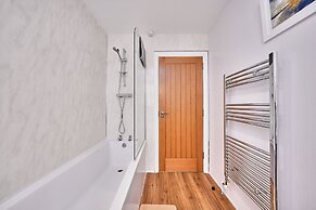 Dunluce Park - Portrush by the Sea