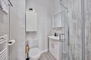 Dunluce Park - Portrush by the Sea