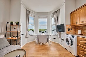 Dunluce Park - Portrush by the Sea