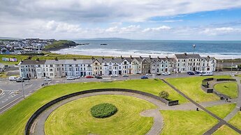 Dunluce Park - Portrush by the Sea
