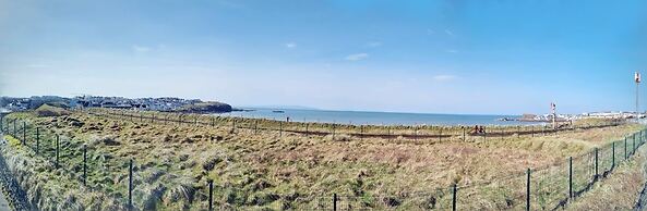 Dunluce Park - Portrush by the Sea