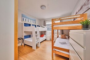 Dunluce Park - Portrush by the Sea