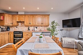 Dunluce Park - Portrush by the Sea