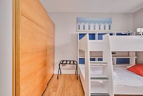 Dunluce Park - Portrush by the Sea