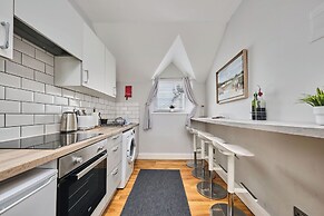 Dunluce Park - Portrush by the Sea