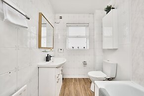 Dunluce Park - Portrush by the Sea