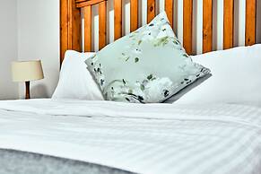 Dunluce Park - Portrush by the Sea