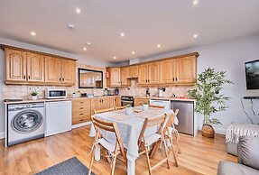 Dunluce Park - Portrush by the Sea