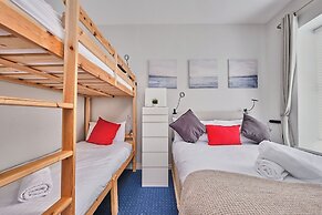 Dunluce Park - Portrush by the Sea