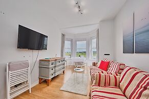 Dunluce Park - Portrush by the Sea