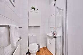 Dunluce Park - Portrush by the Sea