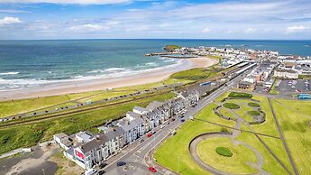 Dunluce Park - Portrush by the Sea
