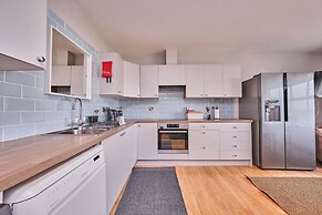 Dunluce Park - Portrush by the Sea