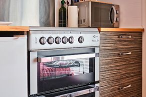 Portrush by the Sea - West Beach