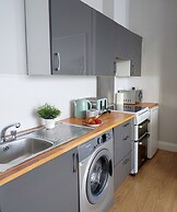 Portrush by the Sea - West Beach