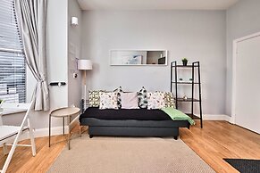 Portrush by the Sea - West Beach