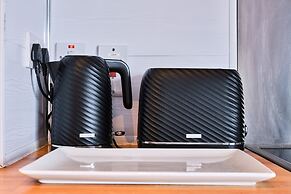 Portrush by the Sea - West Beach