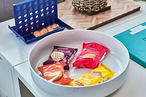 Portrush by the Sea - West Beach