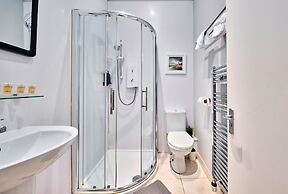 Portrush by the Sea - West Beach