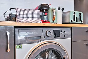 Portrush by the Sea - West Beach