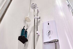 Portrush by the Sea - West Beach